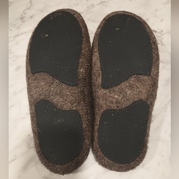 WoolMade4you Slippers - Picture 4 of 8